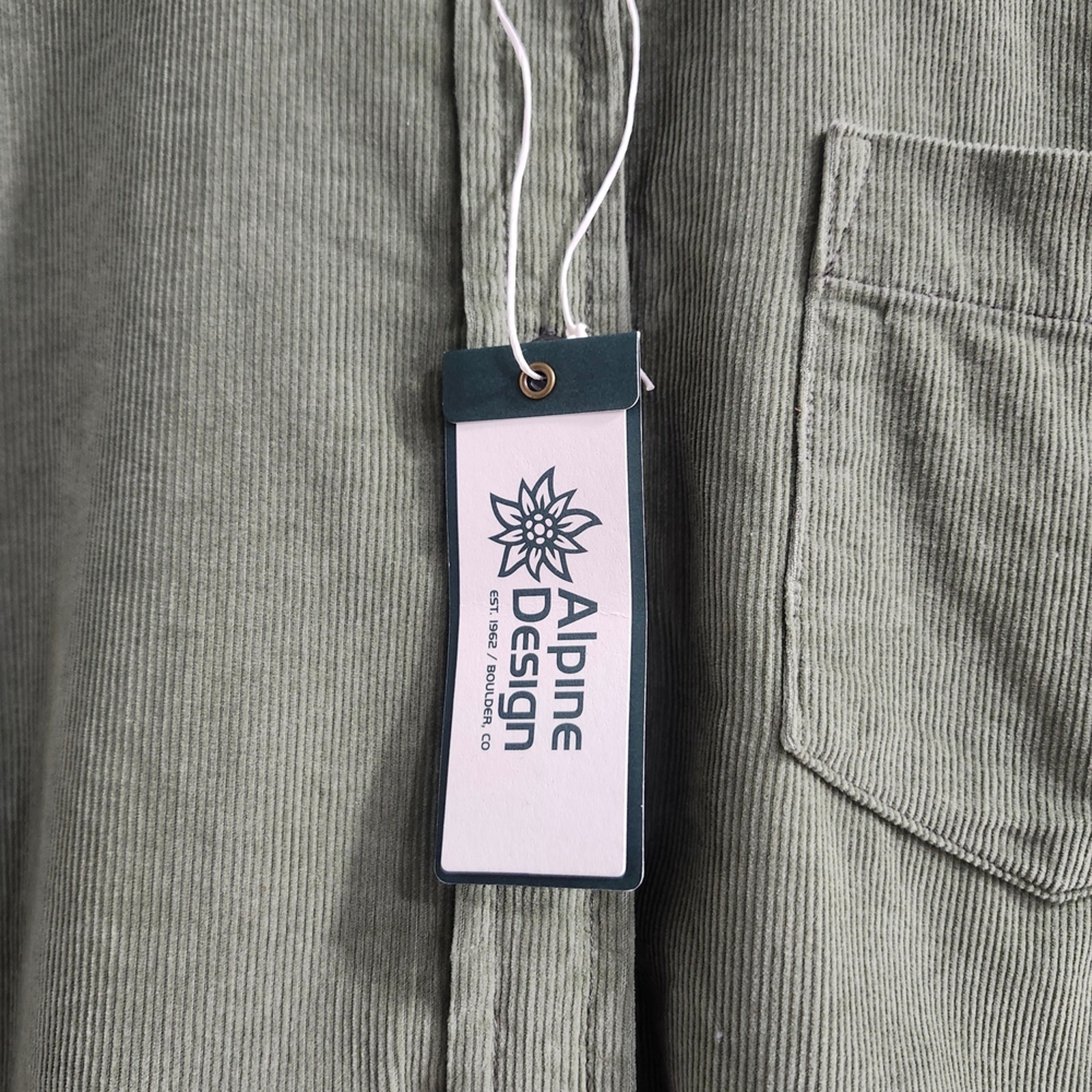 Nwt Alpine Design Olive Men's Casual Button Down Shirt — image 6 of 8
